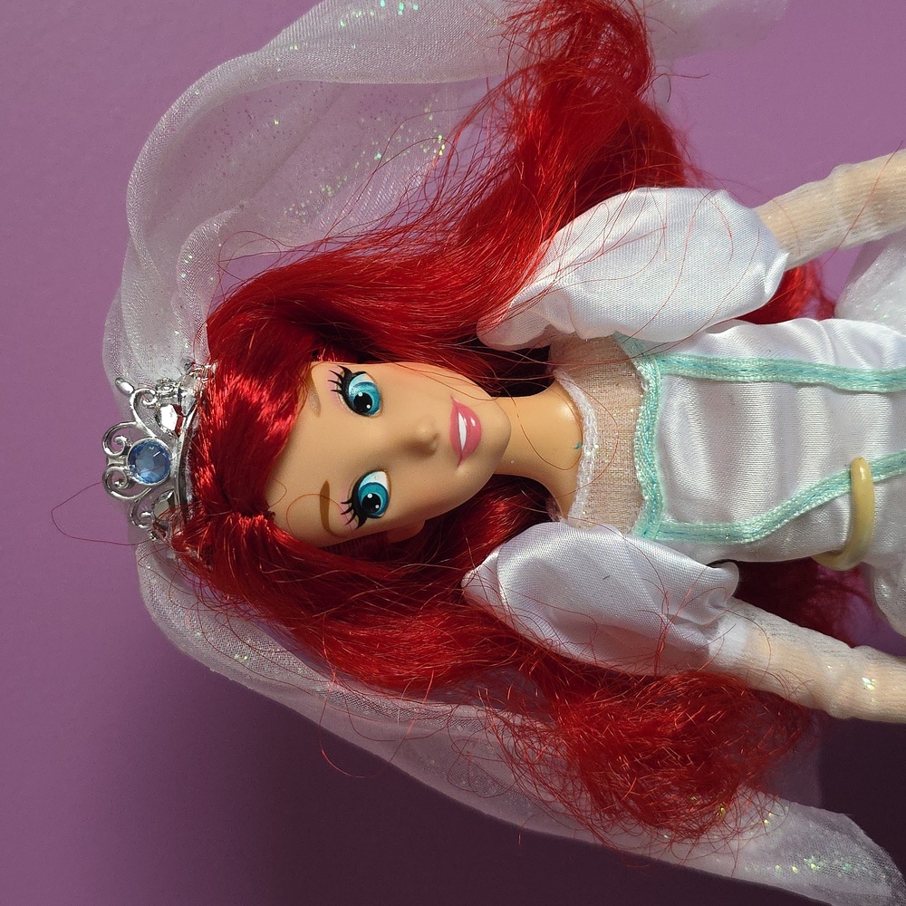 Ariel Wedding Doll with Red Hair. Disney Parks Exclusive. Mint conditon. - Picture 2 of 5